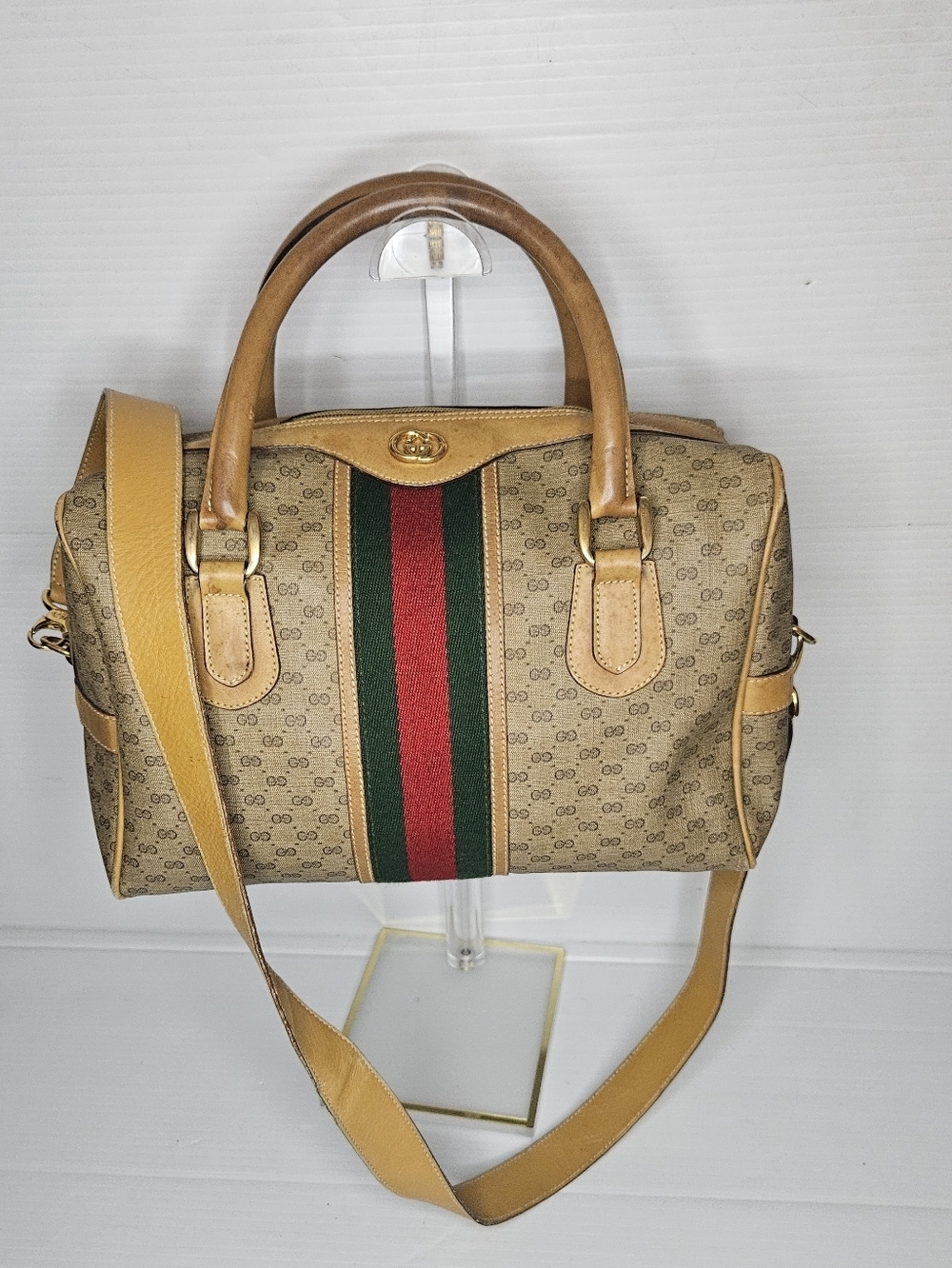 Vintage GUCCI Micro GG Supreme Sherry Line Shoulder Handbag – Beige PVC Canvas